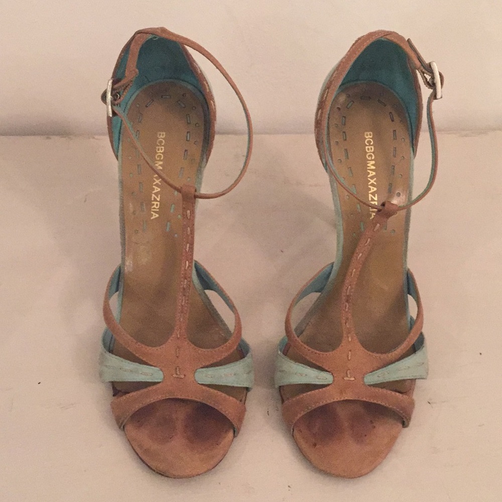 BCBGMAXAZRIA Suede Sandal
